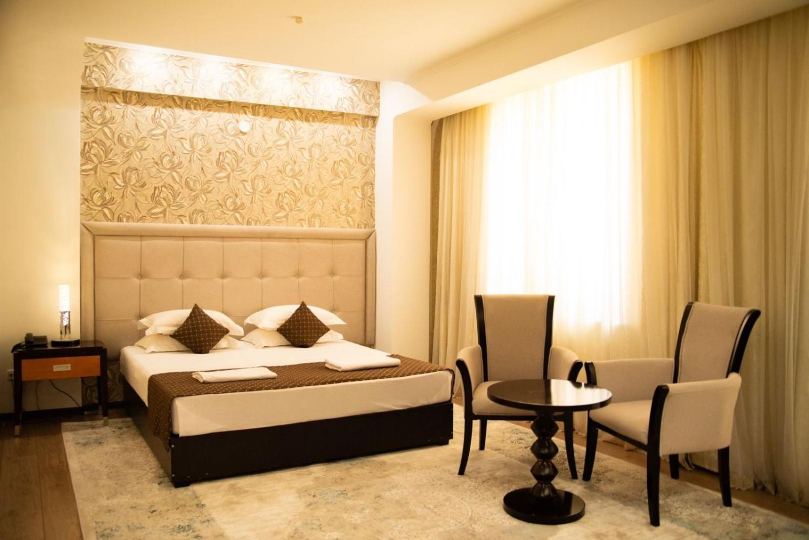 Hotel Zhibek Zholy Shymkent Exterior foto